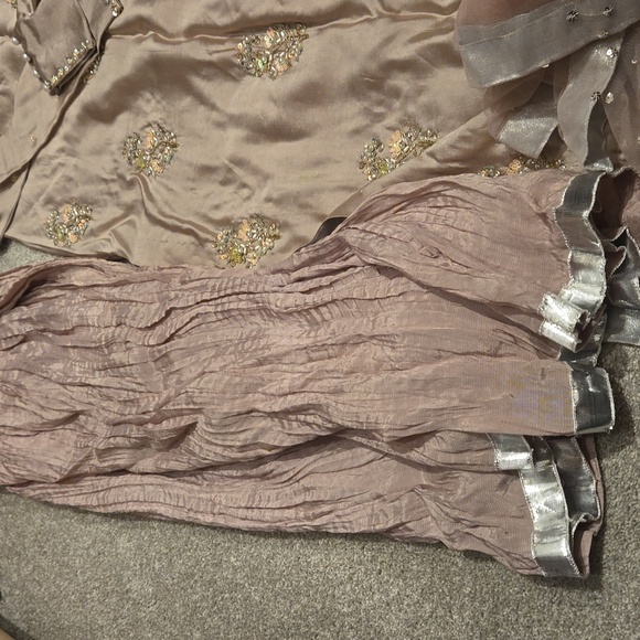 XS pakistani indian outfit - Picture 10 of 15